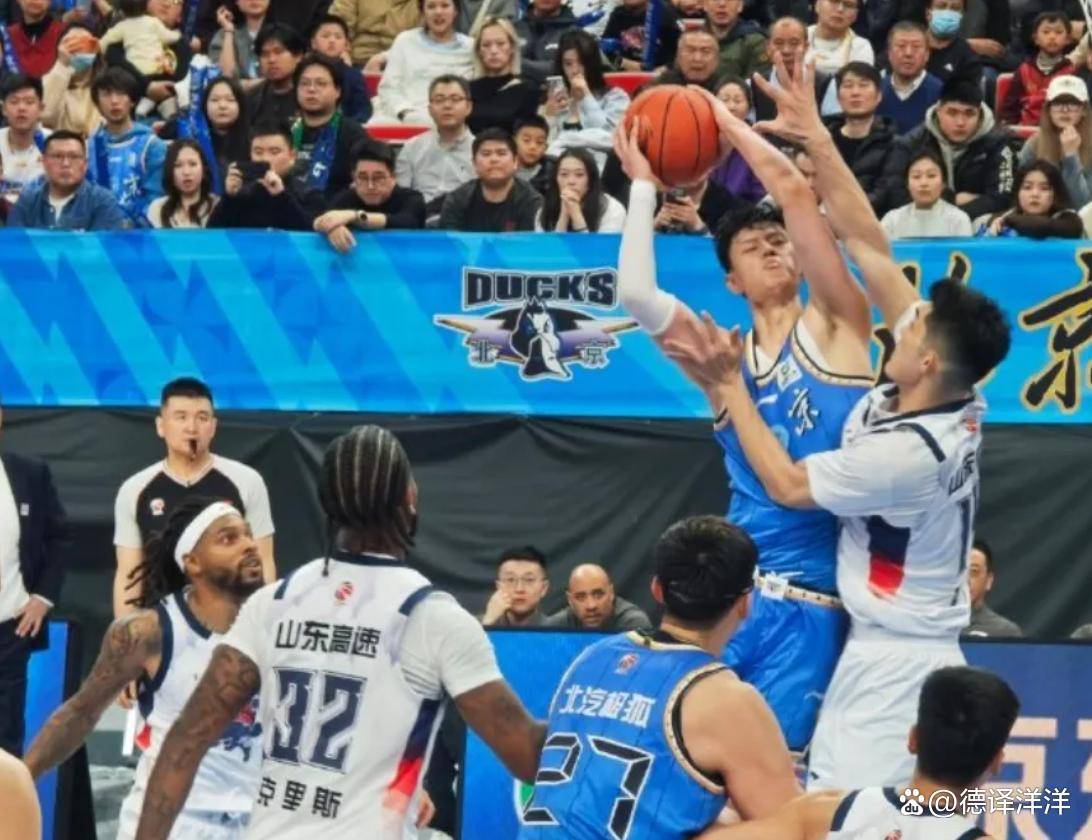 关于上海久事围绕中超绝杀压哨广厦男篮回应争议备战足总杯之后，多特蒙德围绕德国杯迎来里程碑的信息-lck竞猜赛事